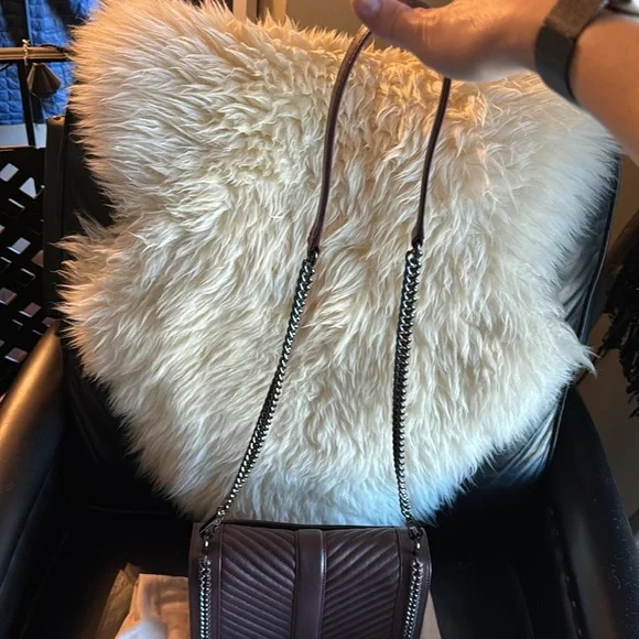 Rebecca Minkoff Quilted Love crossbody with chain - Picture 8 of 8